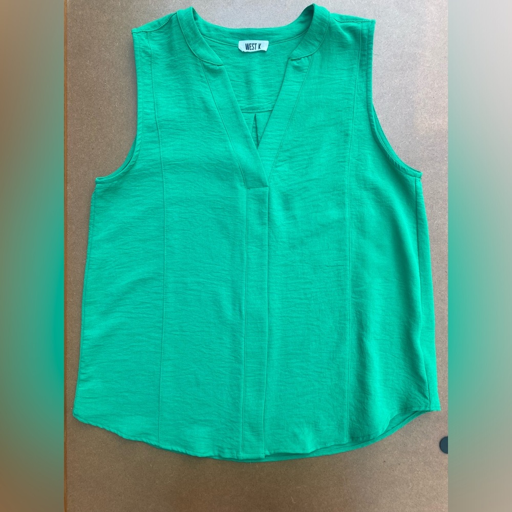 West K Women’s Sleeveless Blouse M Polyester